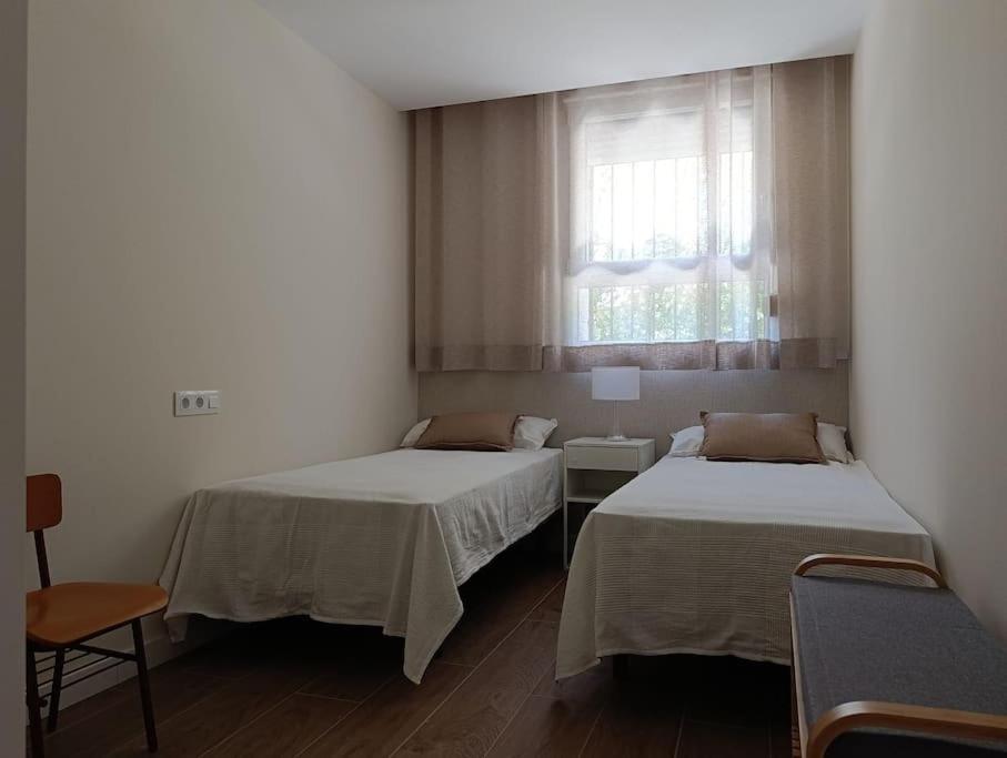 סלאמנקה Amplio Y Tranquilo Apartamento Casa מראה חיצוני תמונה