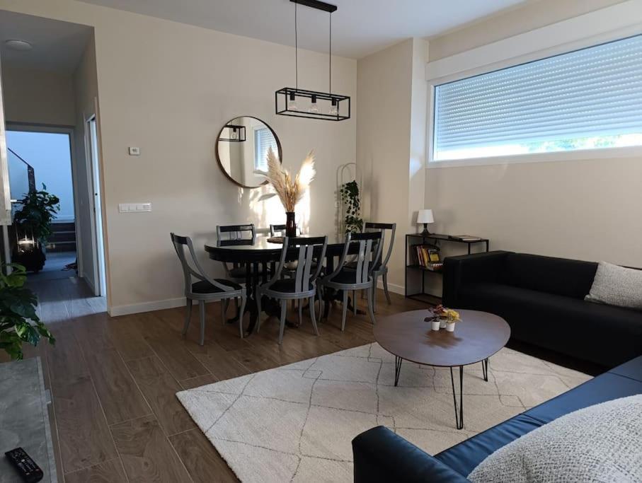 סלאמנקה Amplio Y Tranquilo Apartamento Casa מראה חיצוני תמונה